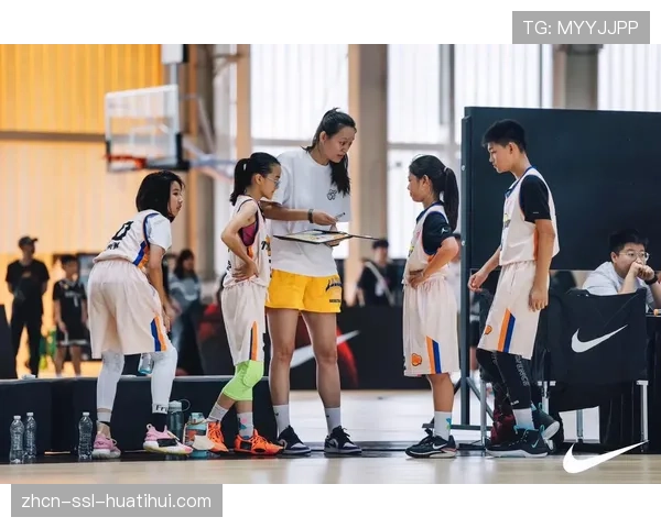 著名教练退休后加盟科技公司，担任篮球产品首席体验官